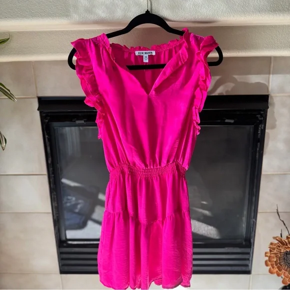 Steve Madden Hot Pink Ruffle Sleeve V-Neck Dress - Picture 1 of 3